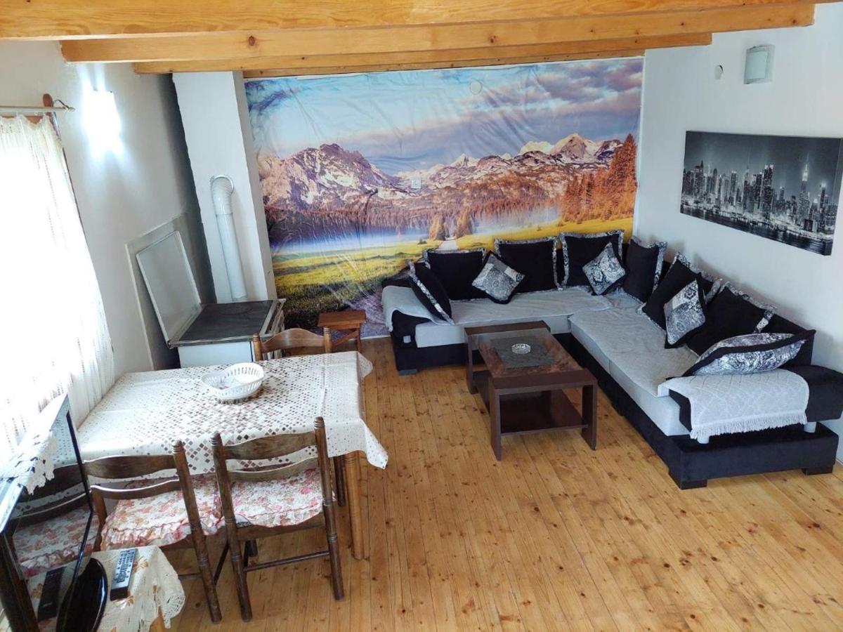 Cottage Uskoci Žabljak エクステリア 写真